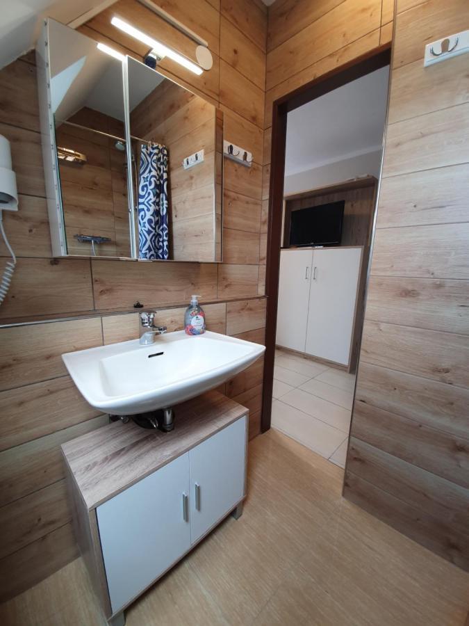Hotel Kenny & Henry Куксгафен Екстер'єр фото