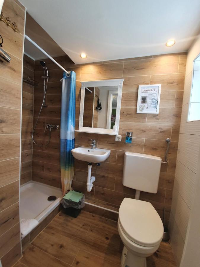 Hotel Kenny & Henry Куксгафен Екстер'єр фото