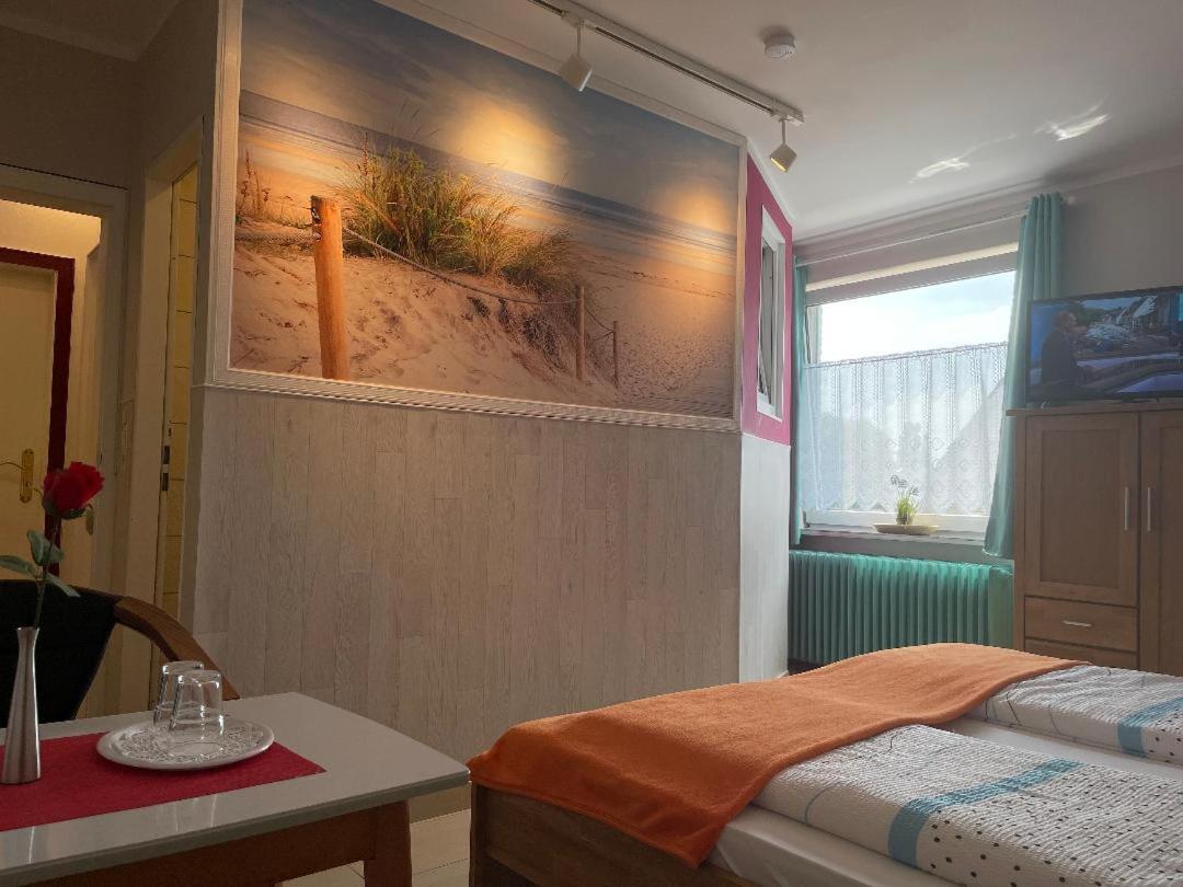 Hotel Kenny & Henry Куксгафен Екстер'єр фото