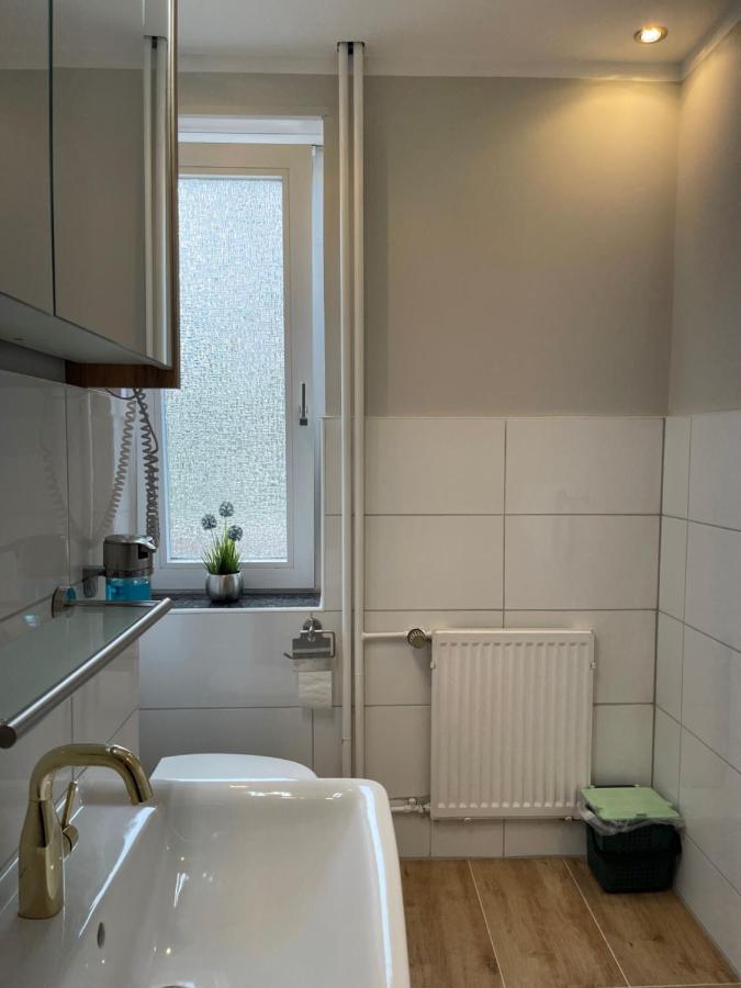 Hotel Kenny & Henry Куксгафен Екстер'єр фото