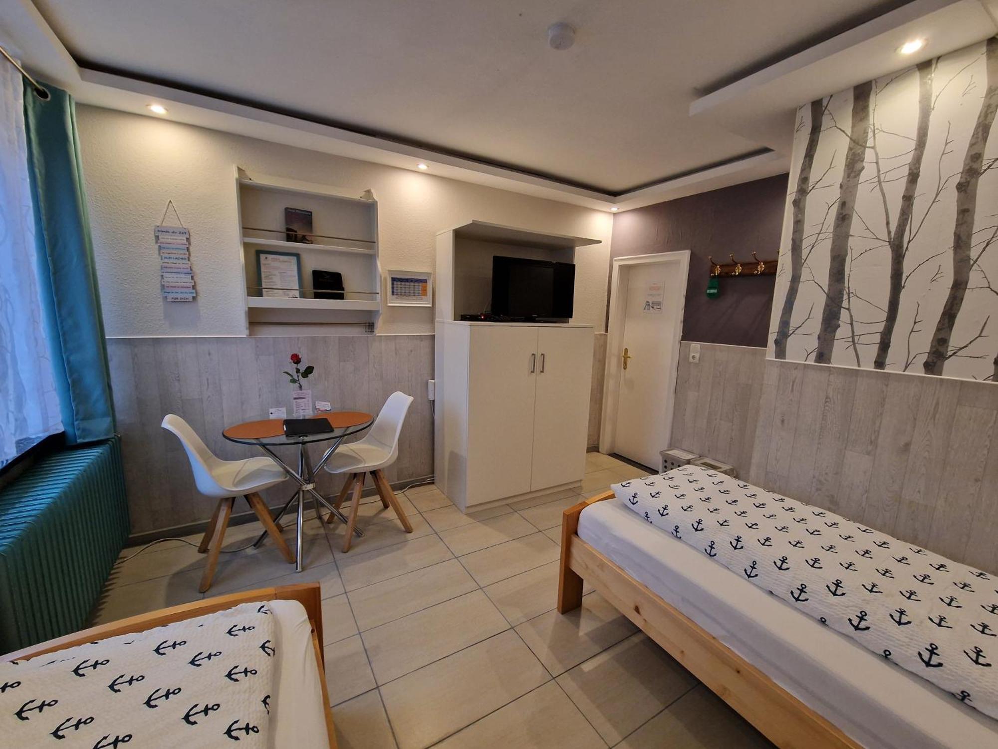 Hotel Kenny & Henry Куксгафен Екстер'єр фото
